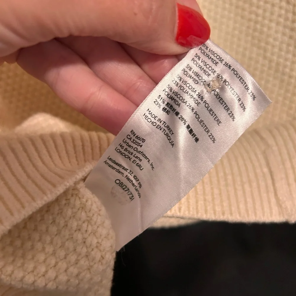 Free people denson cable knit vest size large - Picture 10 of 10